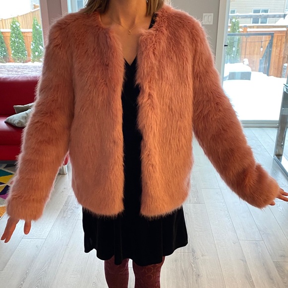 Faux Fur Coat - Picture 6 of 6